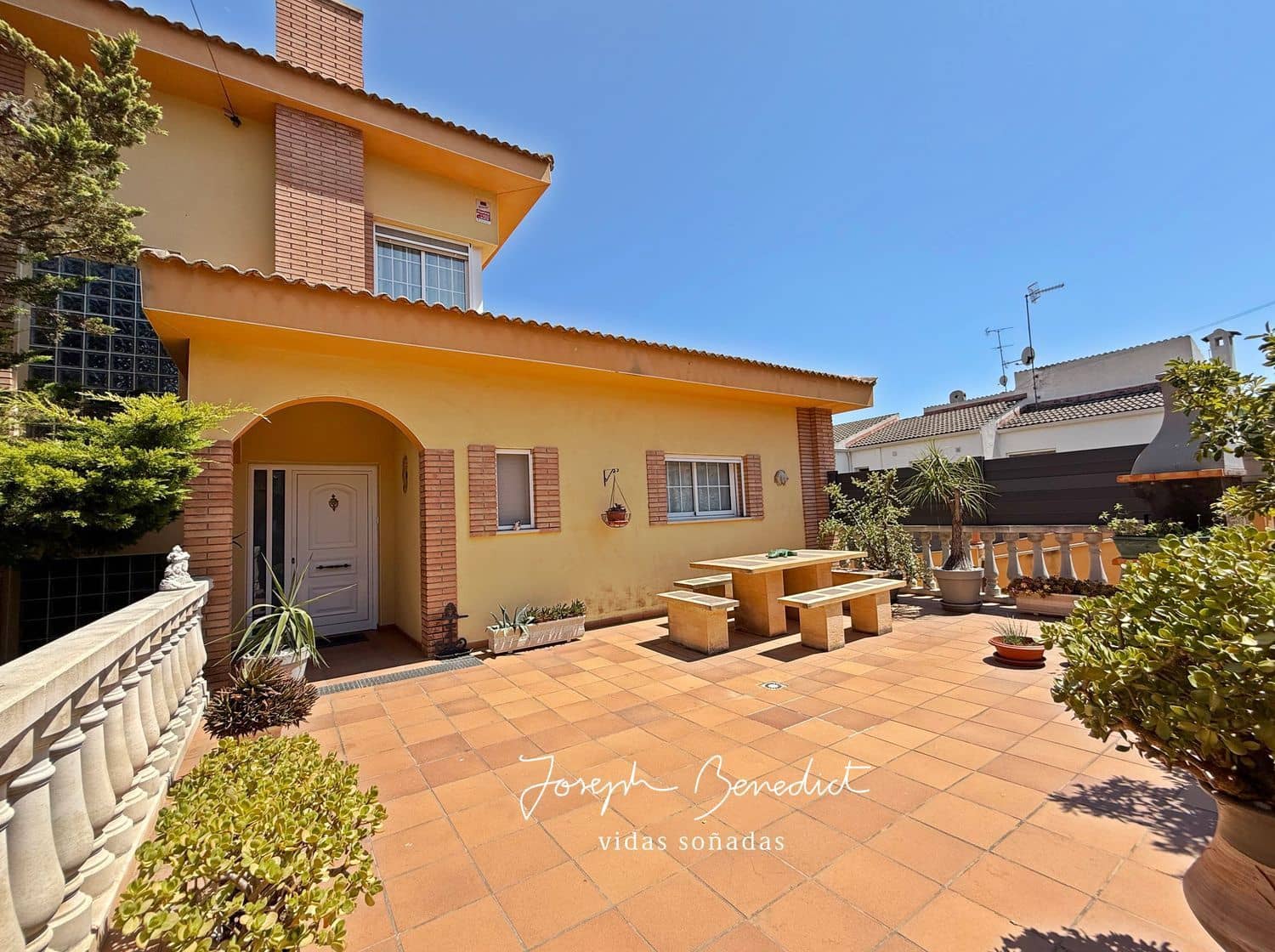 6 soveværelse Villa til salg i Segur de Calafell med swimmingpool garage - € 590.000 (Ref: 9106309)