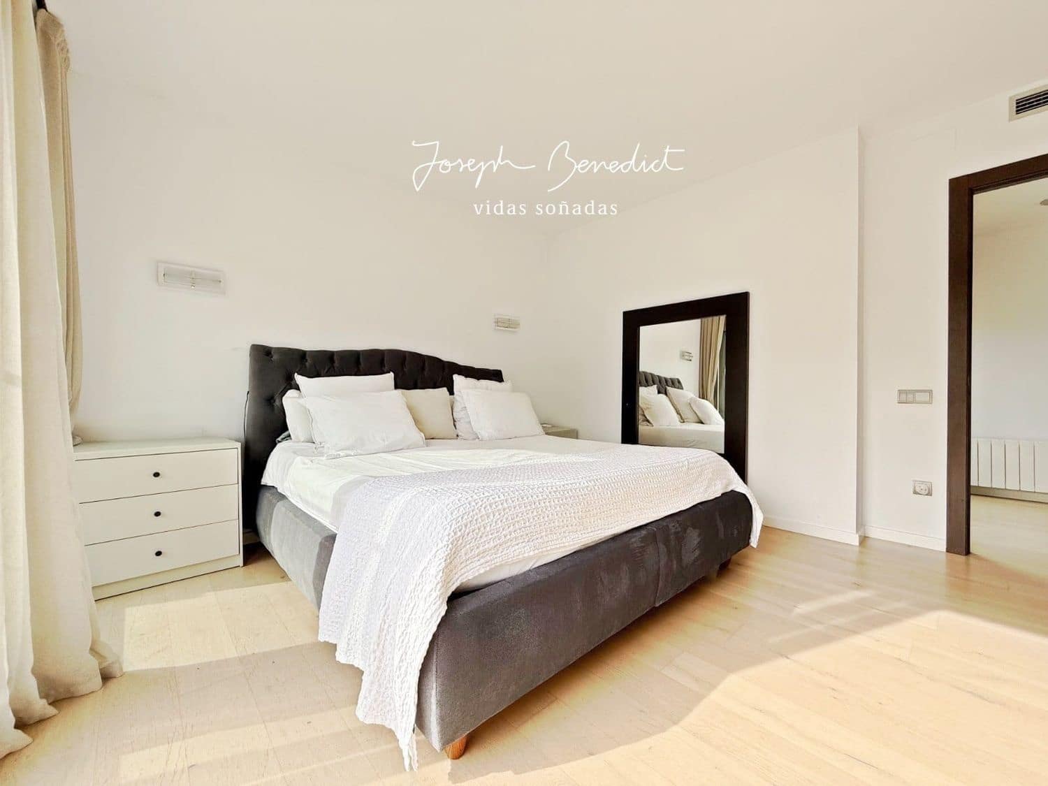 5 sypialnia Willa na sprzedaż w Castelldefels z basenem garażem - 2 590 000 € (Ref: 9108307)