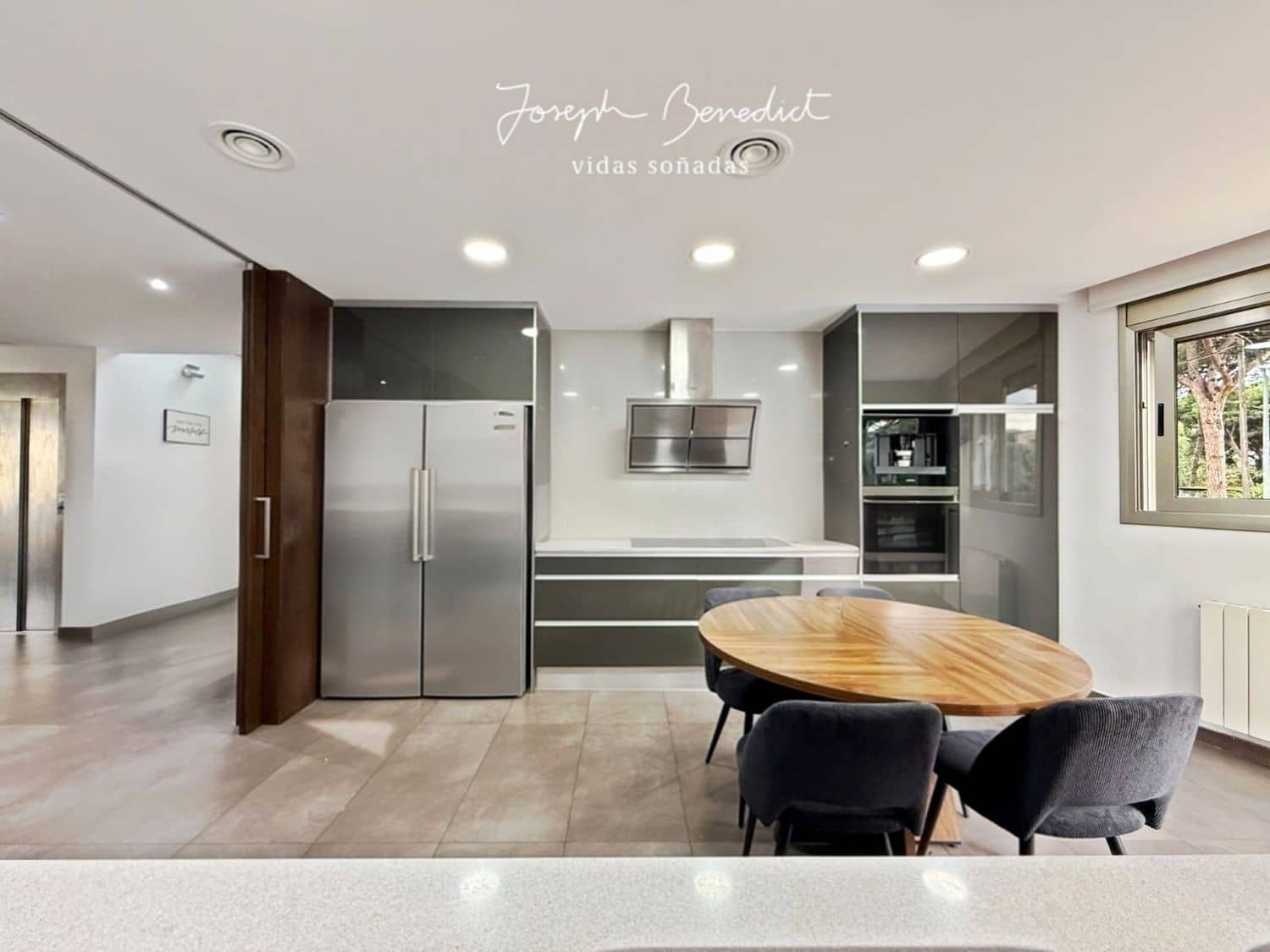 5 sypialnia Willa na sprzedaż w Castelldefels z basenem garażem - 2 590 000 € (Ref: 9108307)