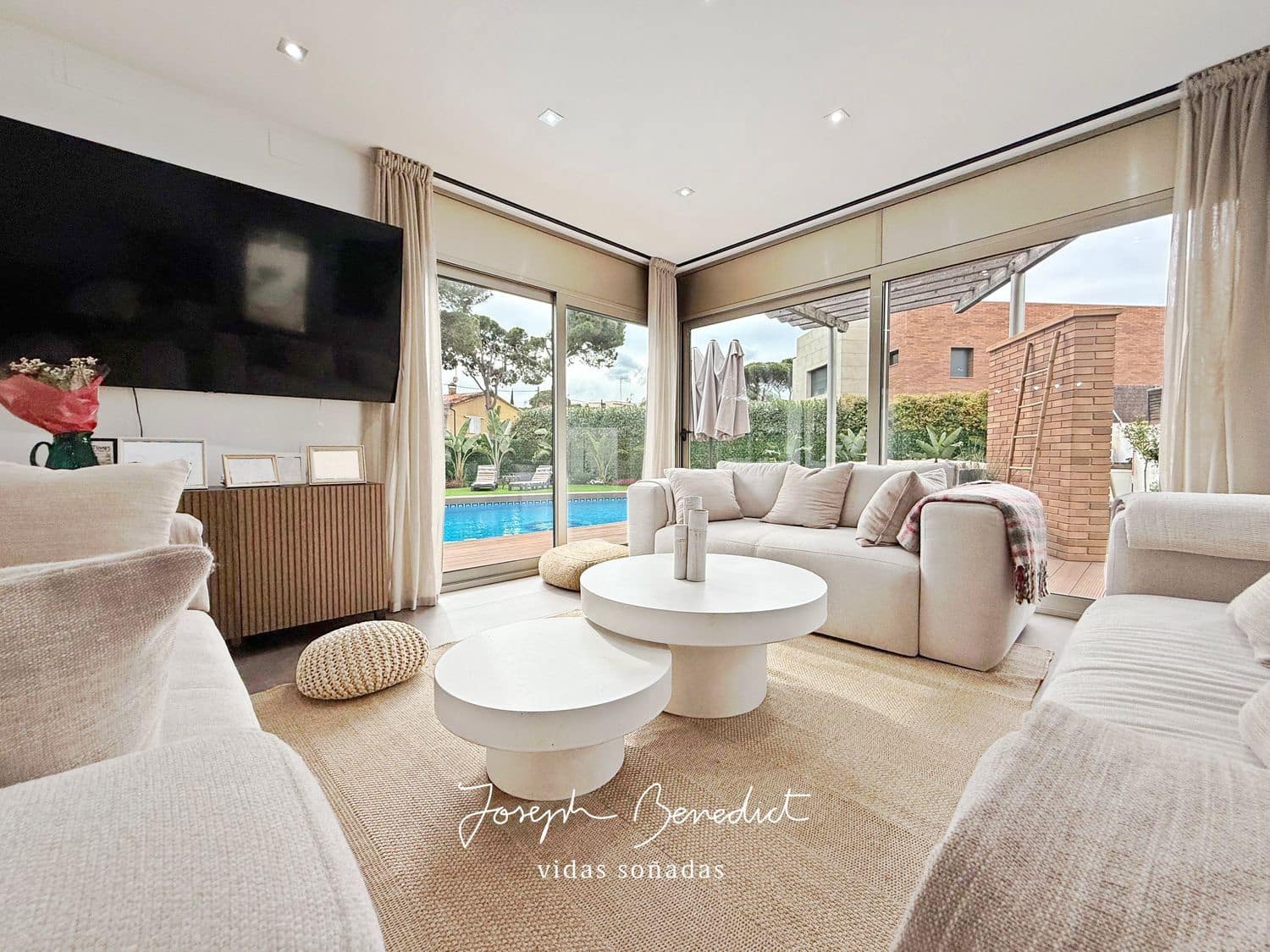 5 sypialnia Willa na sprzedaż w Castelldefels z basenem garażem - 2 590 000 € (Ref: 9108307)