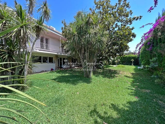 5 soveværelse Villa til salg i Castelldefels med swimmingpool garage - € 1.190.000 (Ref: 9116586)