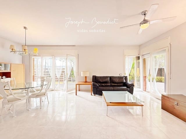 3 soveværelse Villa til salg i Castelldefels med garage - € 775.000 (Ref: 9228253)