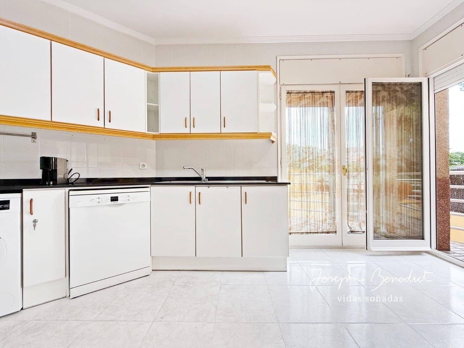 3 soveværelse Villa til salg i Castelldefels med garage - € 775.000 (Ref: 9228253)