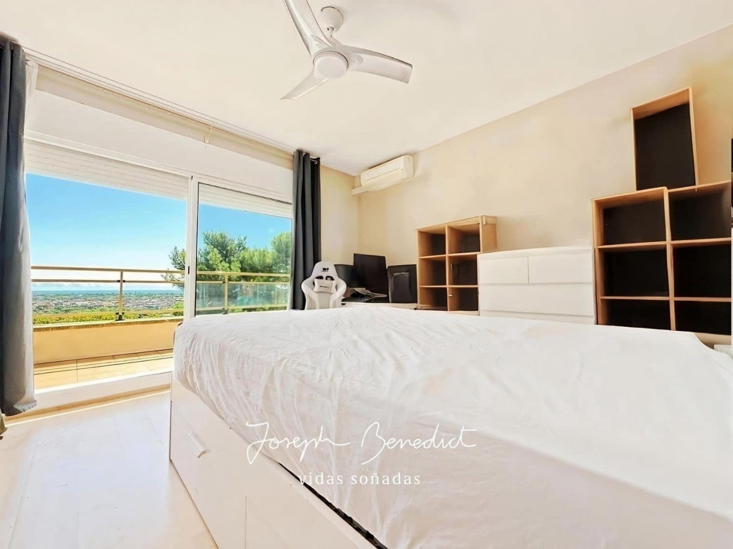 8 quarto Moradia para venda em Castelldefels com piscina garagem - 1 445 000 € (Ref: 9275660)