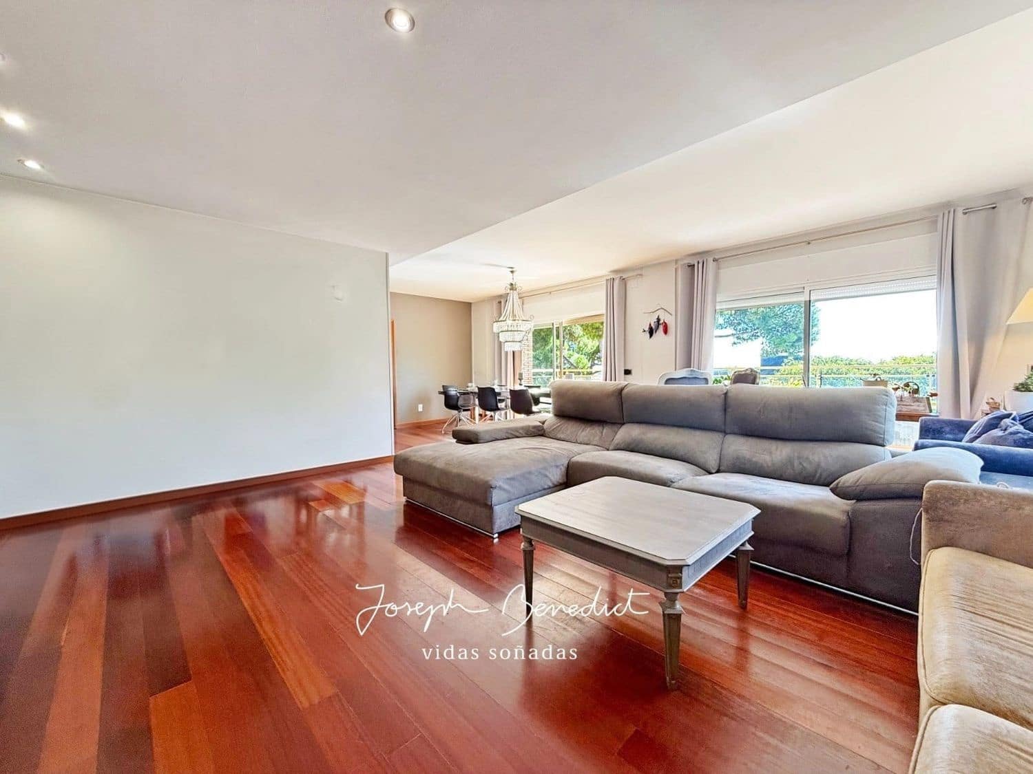 8 quarto Moradia para venda em Castelldefels com piscina garagem - 1 445 000 € (Ref: 9275660)