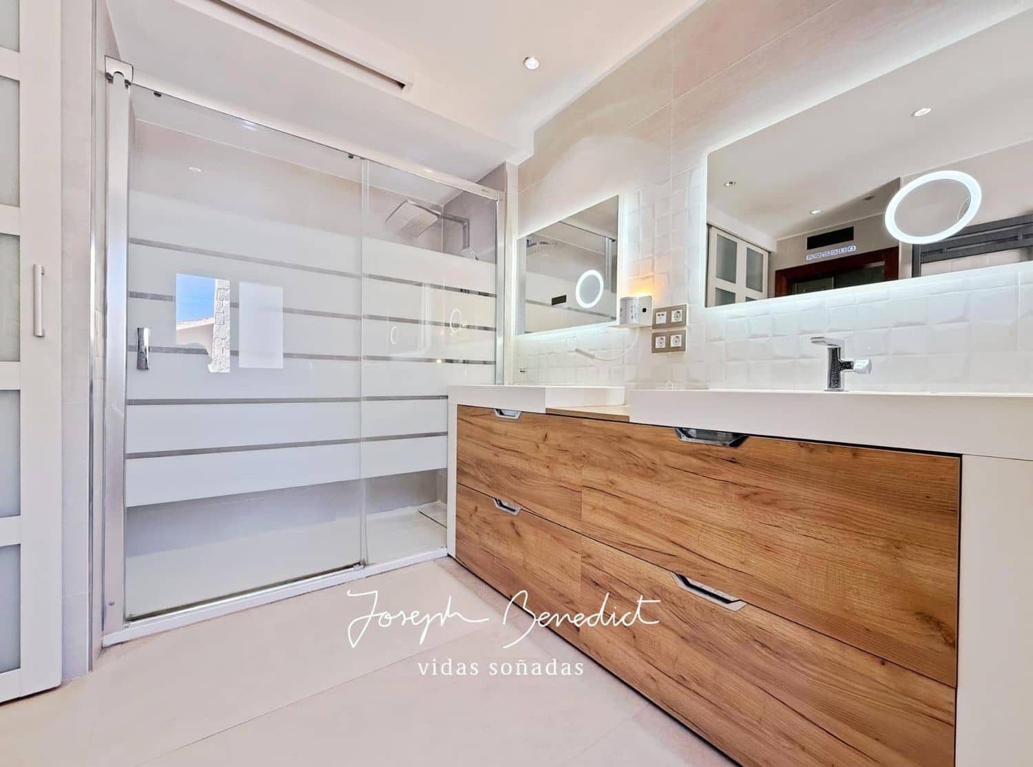 8 quarto Moradia para venda em Castelldefels com piscina garagem - 1 445 000 € (Ref: 9275660)