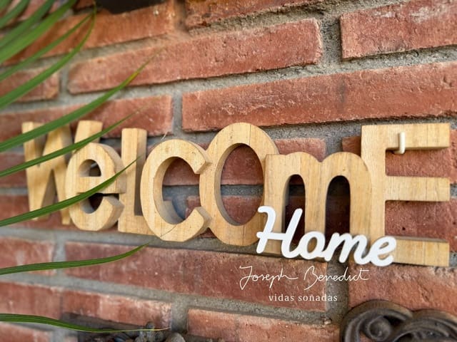 8 soverom Villa til salgs i Castelldefels med svømmebasseng garasje - € 1 445 000 (Ref: 9275660)