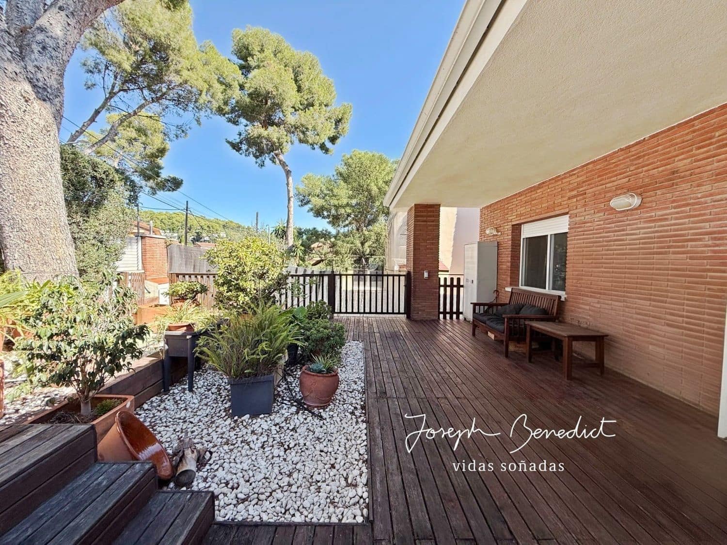 8 quarto Moradia para venda em Castelldefels com piscina garagem - 1 445 000 € (Ref: 9275660)