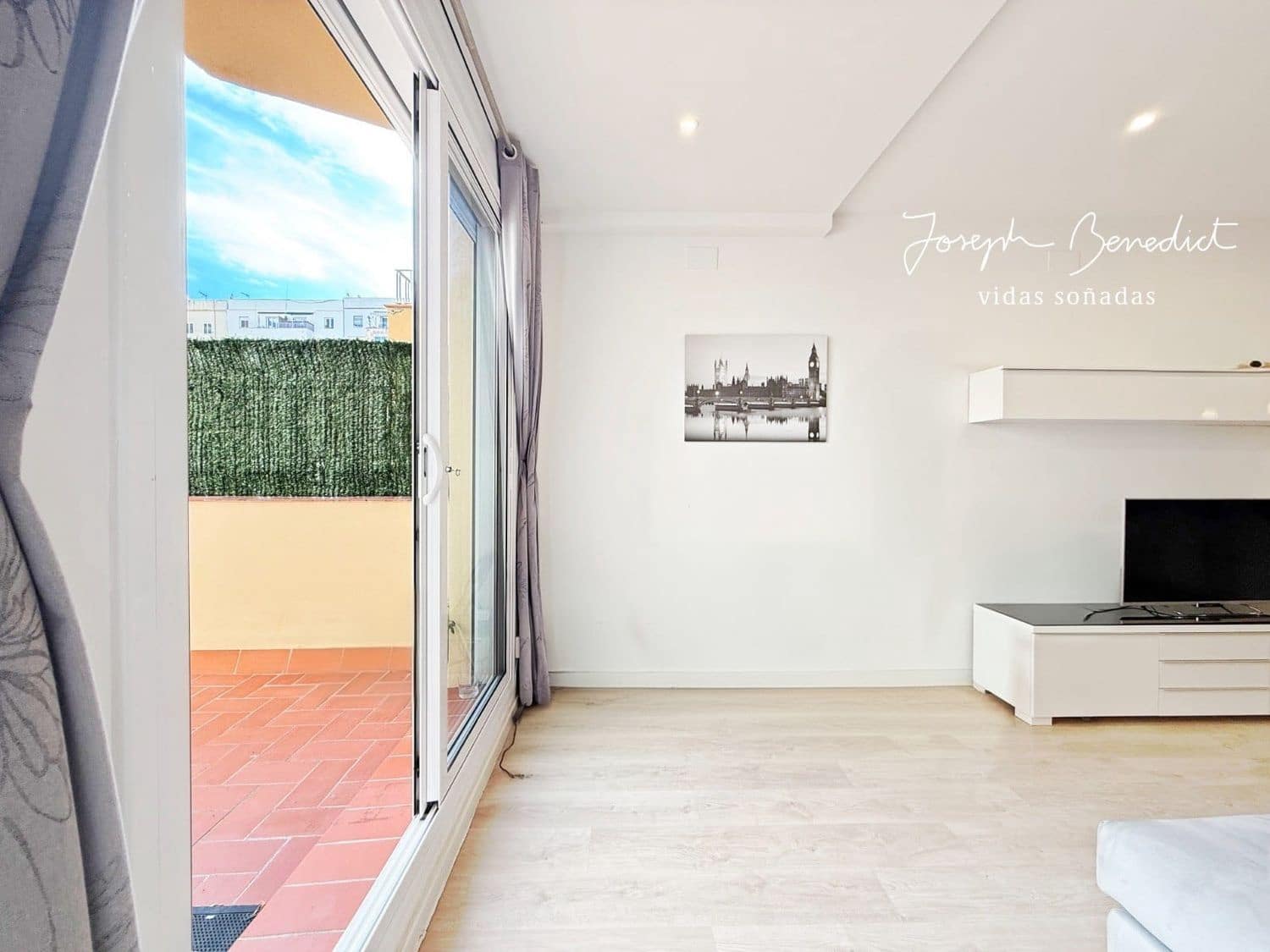 2 sypialnia Apartament na sprzedaż w Miasto Barcelona z garażem - 590 000 € (Ref: 9308241)