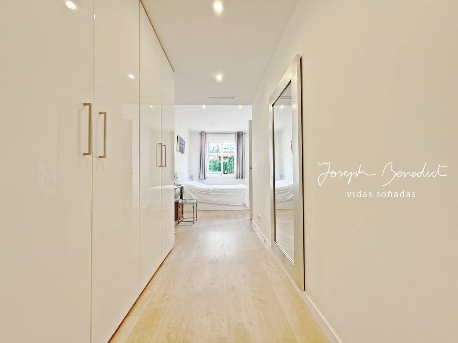 2 sypialnia Apartament na sprzedaż w Miasto Barcelona z garażem - 590 000 € (Ref: 9308241)