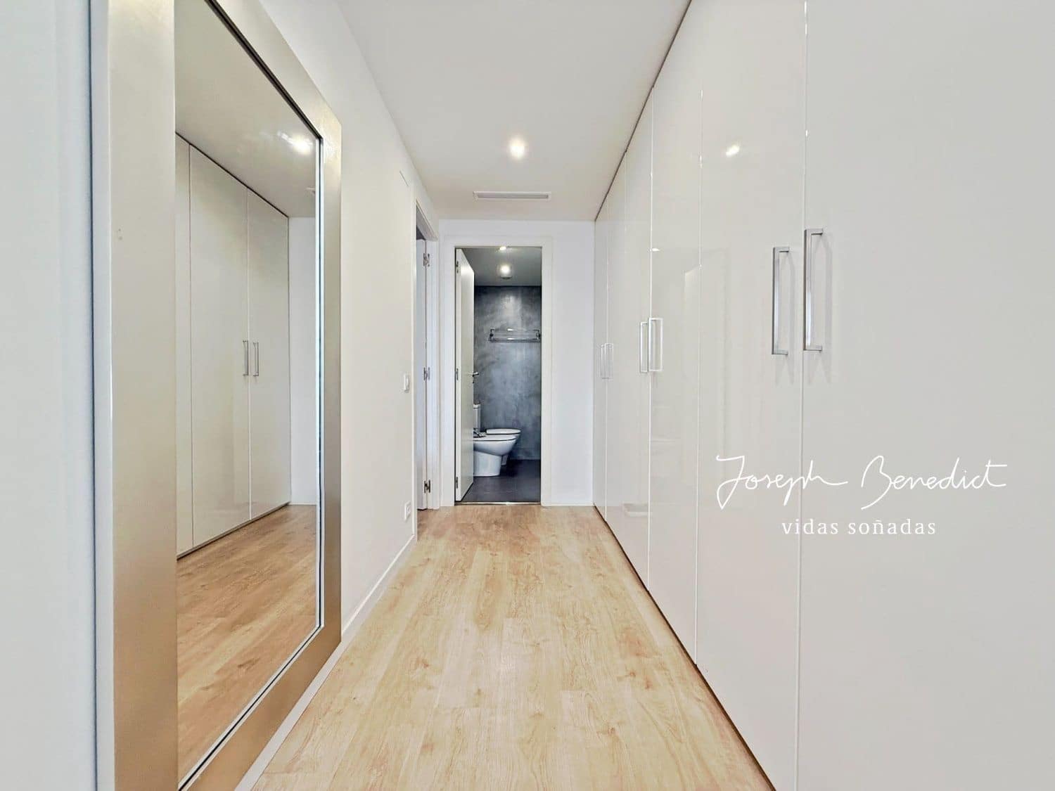 2 sypialnia Apartament na sprzedaż w Miasto Barcelona z garażem - 590 000 € (Ref: 9308241)