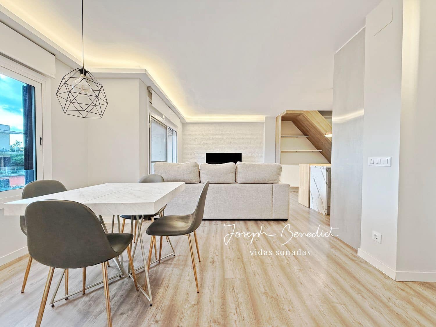 3 Zimmer Apartment zu vermieten in Castelldefels mit Pool Garage - 2.500 € (Ref: 9335644)