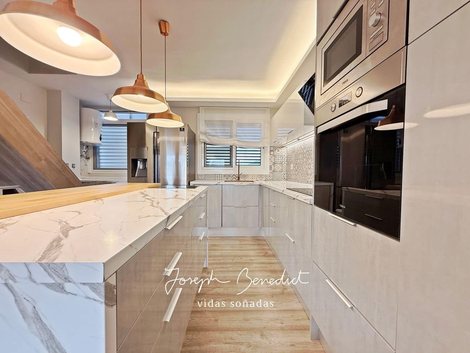 3 Zimmer Apartment zu vermieten in Castelldefels mit Pool Garage - 2.500 € (Ref: 9335644)