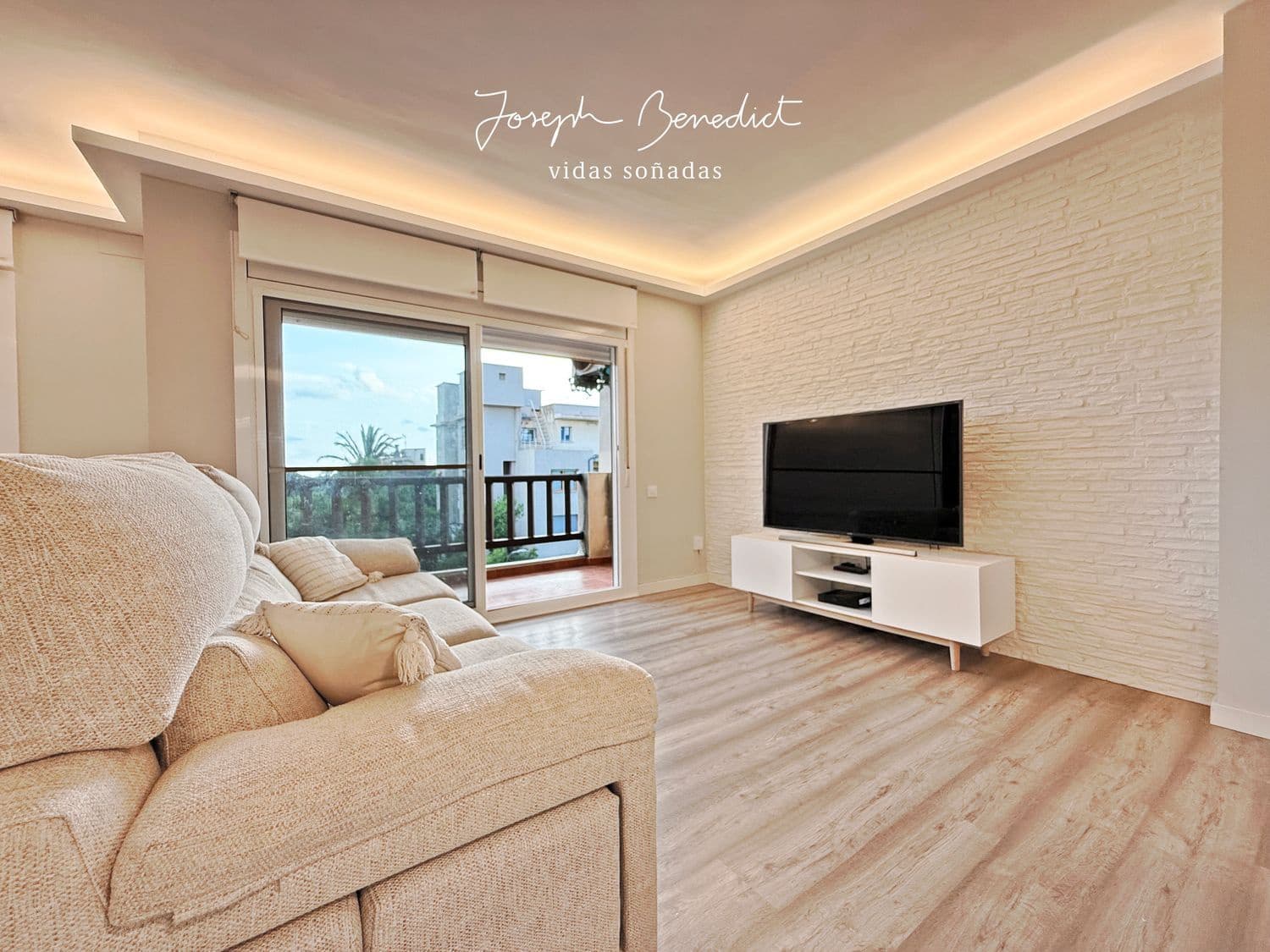 3 Zimmer Apartment zu vermieten in Castelldefels mit Pool Garage - 2.500 € (Ref: 9335644)