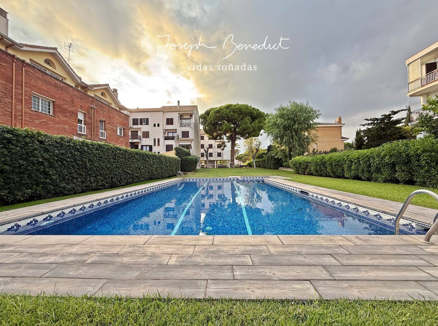 3 Zimmer Apartment zu vermieten in Castelldefels mit Pool Garage - 2.500 € (Ref: 9335644)