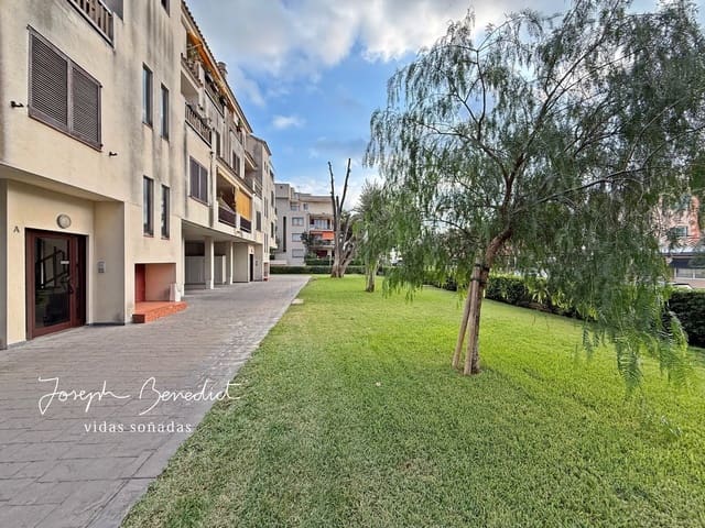 3 bedroom Apartment for rent in Castelldefels with pool garage - € 2,500 (Ref: 9335644)