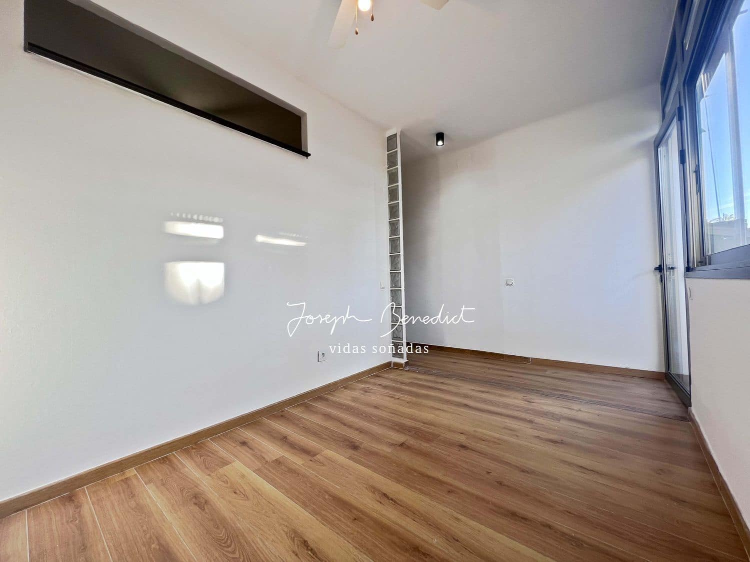 Apartament do wynajęcia w Castelldefels z garażem - 1 030 € (Ref: 9390030)