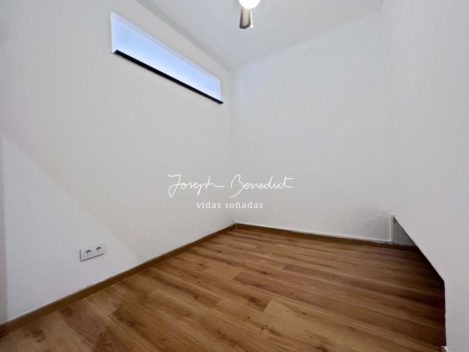 Apartament do wynajęcia w Castelldefels z garażem - 1 030 € (Ref: 9390030)