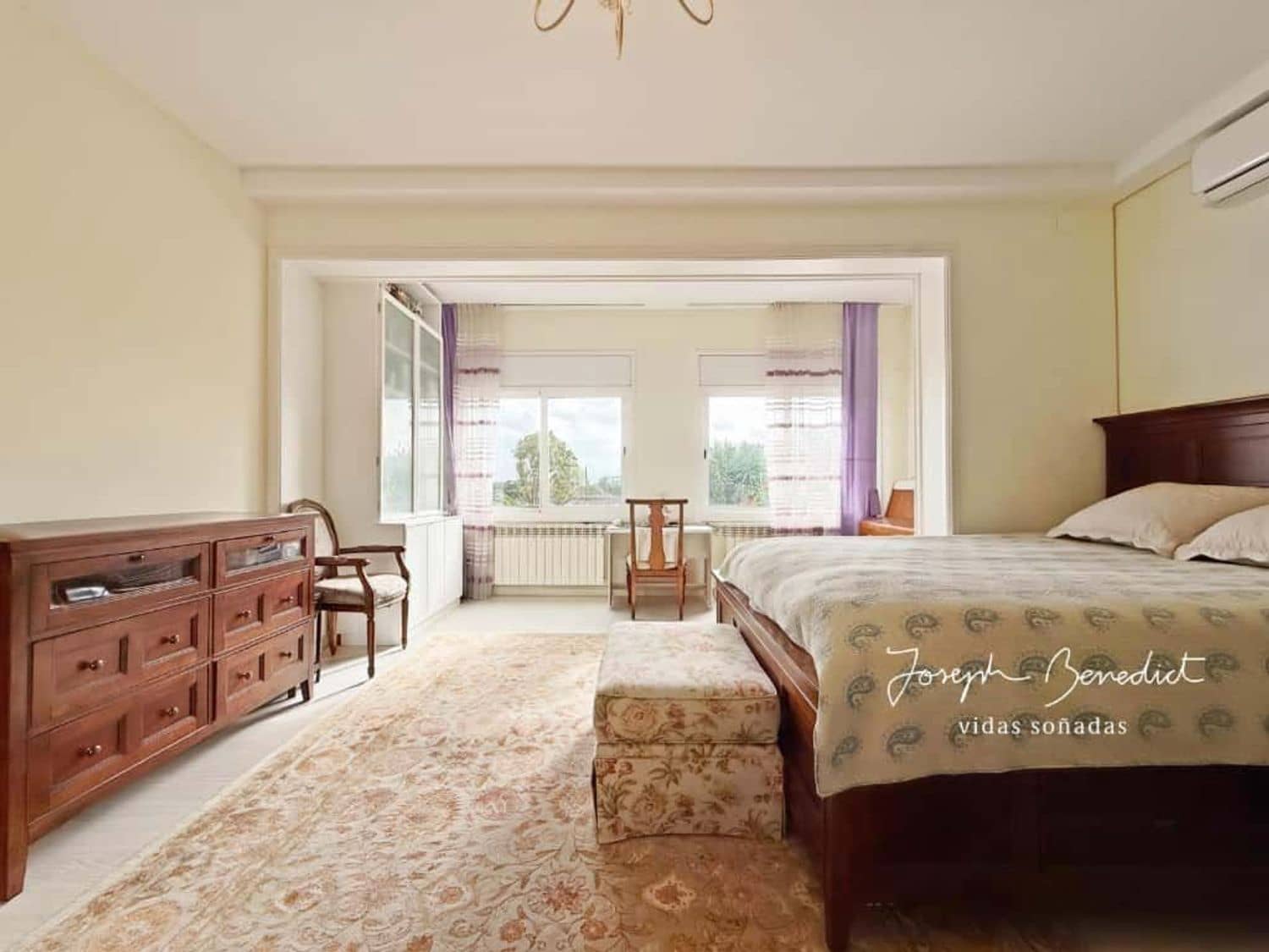 6 bedroom Villa for sale in Castelldefels with pool garage - € 1,150,000 (Ref: 9400403)