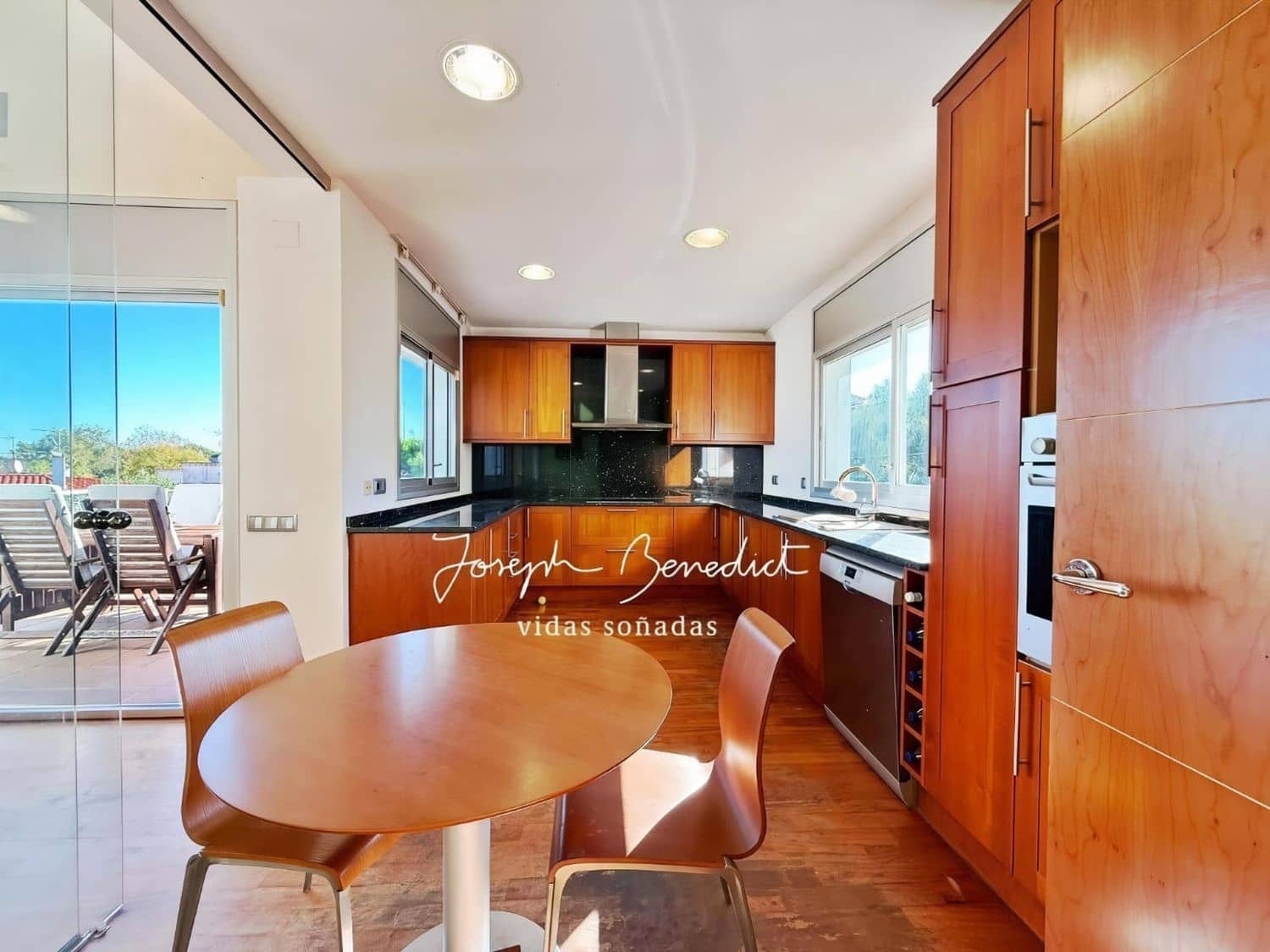 4 soverom Villa til salgs i Castelldefels med garasje - € 1 280 000 (Ref: 9410612)