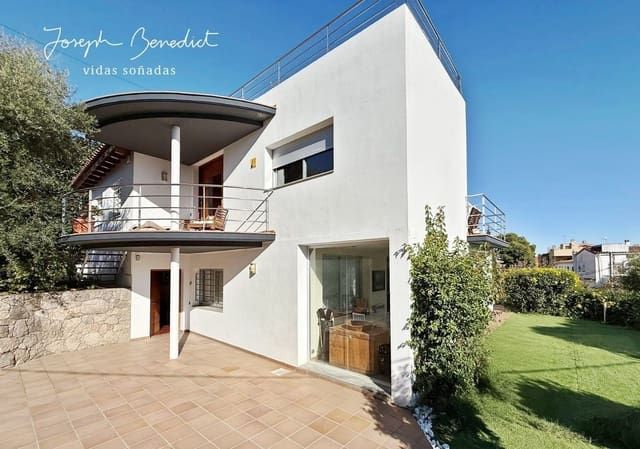 4 soverom Villa til salgs i Castelldefels med garasje - € 1 280 000 (Ref: 9410612)