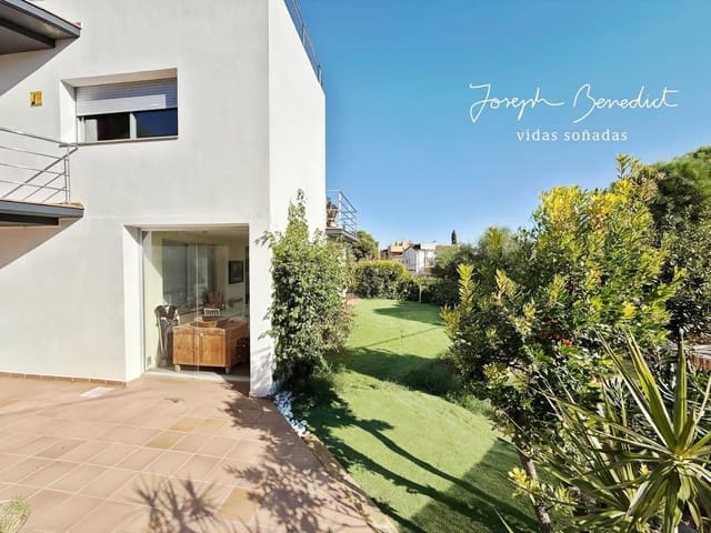 4 soverom Villa til salgs i Castelldefels med garasje - € 1 280 000 (Ref: 9410612)