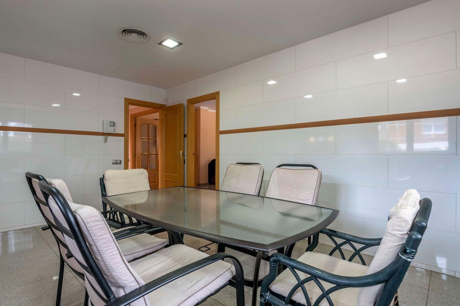 8 bedroom Villa for sale in Castelldefels with pool garage - € 1,900,000 (Ref: 9413636)