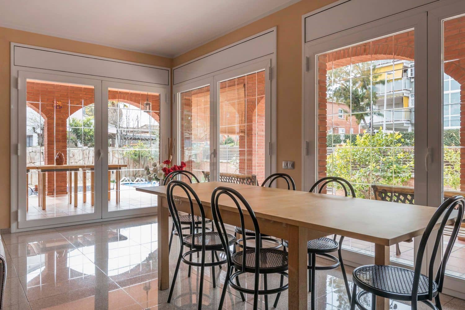 8 bedroom Villa for sale in Castelldefels with pool garage - € 1,900,000 (Ref: 9413636)