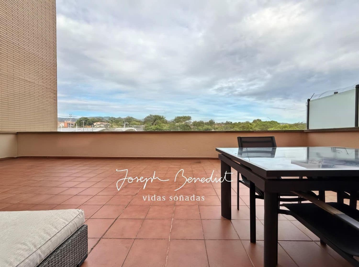 3 quarto Apartamento para venda em Castelldefels com piscina garagem - 675 000 € (Ref: 9436735)