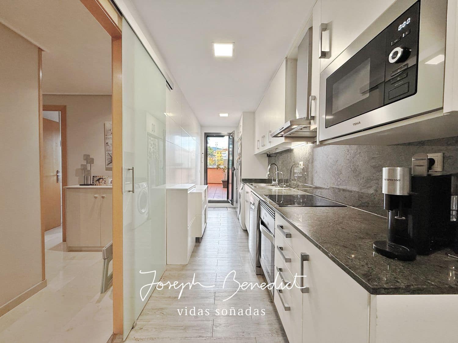 3 quarto Apartamento para venda em Castelldefels com piscina garagem - 675 000 € (Ref: 9436735)