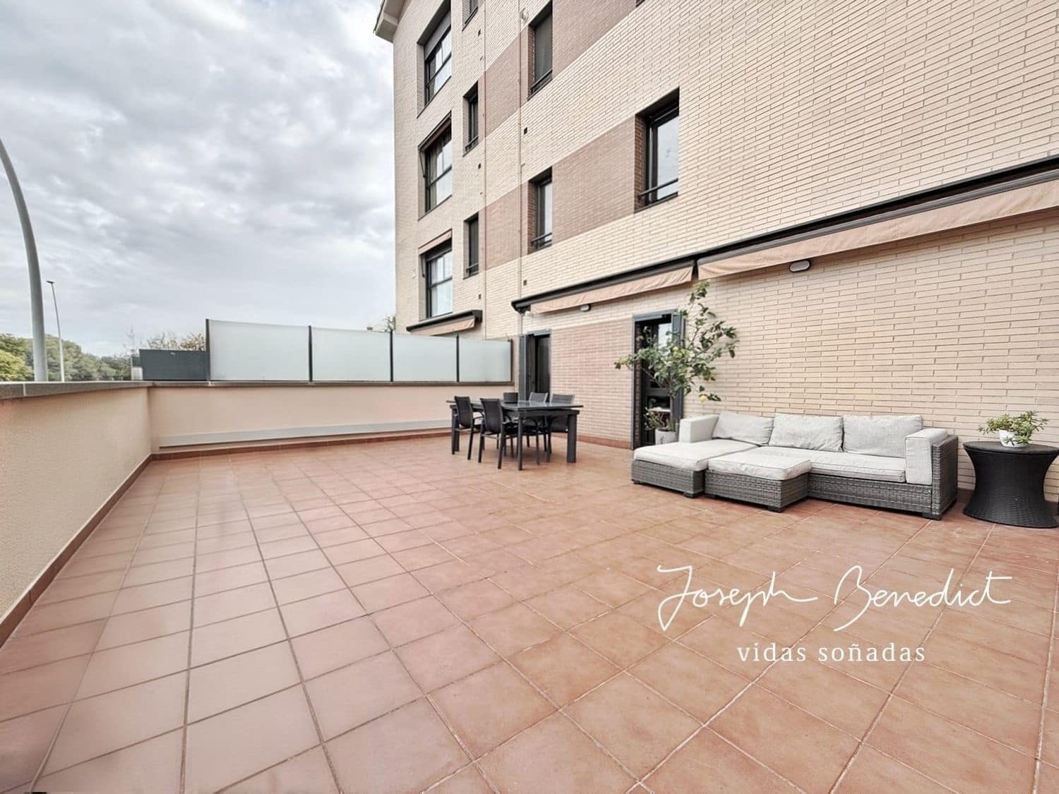 3 quarto Apartamento para venda em Castelldefels com piscina garagem - 675 000 € (Ref: 9436735)