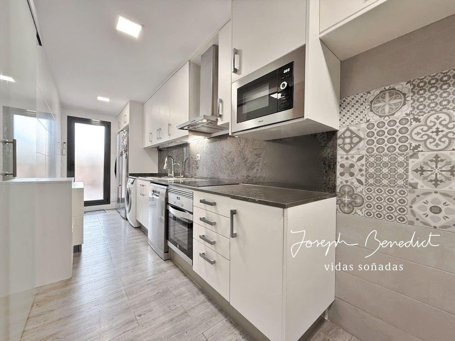 3 quarto Apartamento para venda em Castelldefels com piscina garagem - 675 000 € (Ref: 9436735)