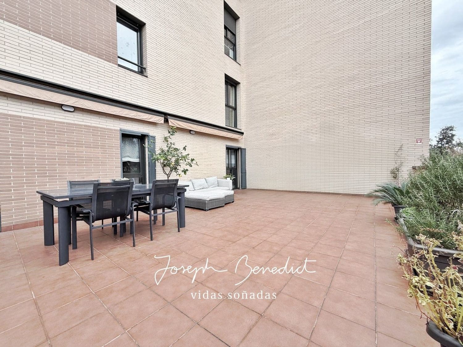 3 quarto Apartamento para venda em Castelldefels com piscina garagem - 675 000 € (Ref: 9436735)