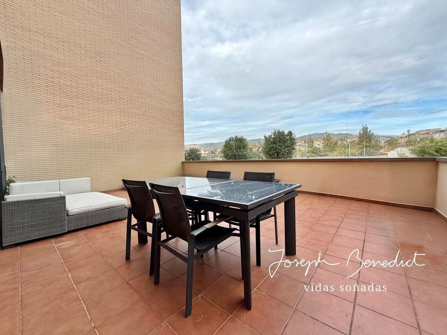 3 quarto Apartamento para venda em Castelldefels com piscina garagem - 675 000 € (Ref: 9436735)