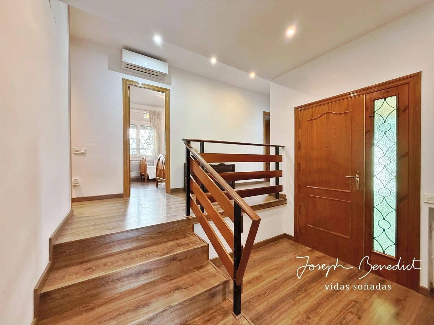 4 bedroom Villa for sale in Begues with pool garage - € 620,000 (Ref: 9494409)