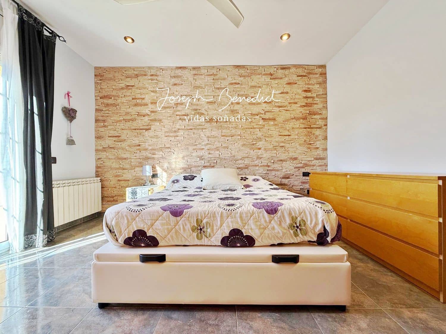 4 soveværelse Villa til salg i Begues med swimmingpool garage - € 565.000 (Ref: 9547385)