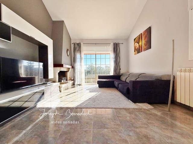 4 soveværelse Villa til salg i Begues med swimmingpool garage - € 565.000 (Ref: 9547385)