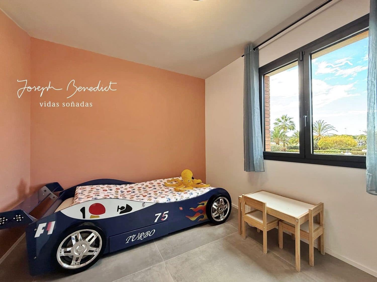 3 soveværelse Byhus til salg i Gava med swimmingpool garage - € 1.280.000 (Ref: 9554372)