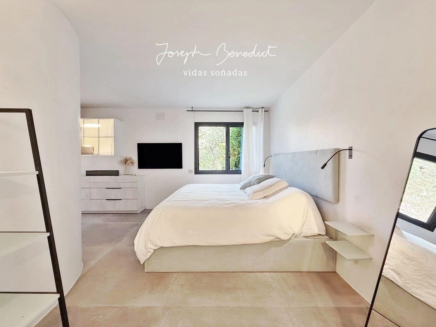 3 soveværelse Byhus til salg i Gava med swimmingpool garage - € 1.280.000 (Ref: 9554372)