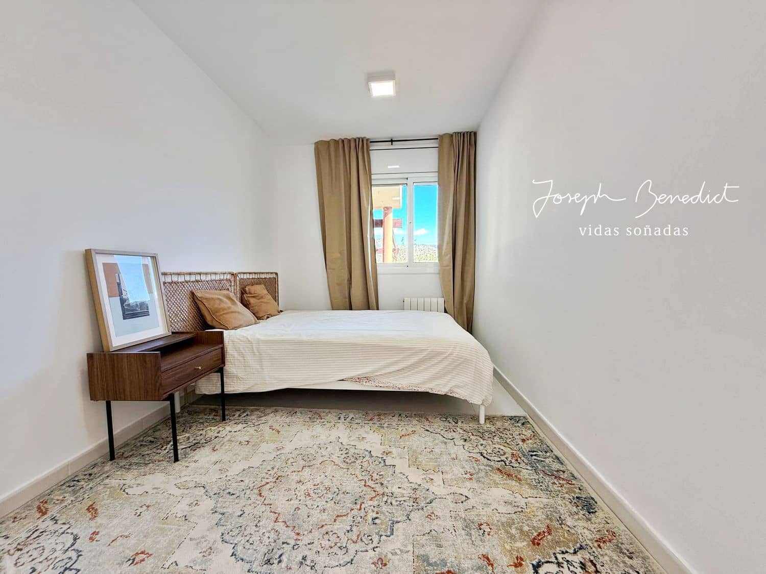 3 makuuhuone Huvila myytävänä paikassa Olivella mukana uima-altaan 
autotalli - 430 000 € (Ref: 9585409)