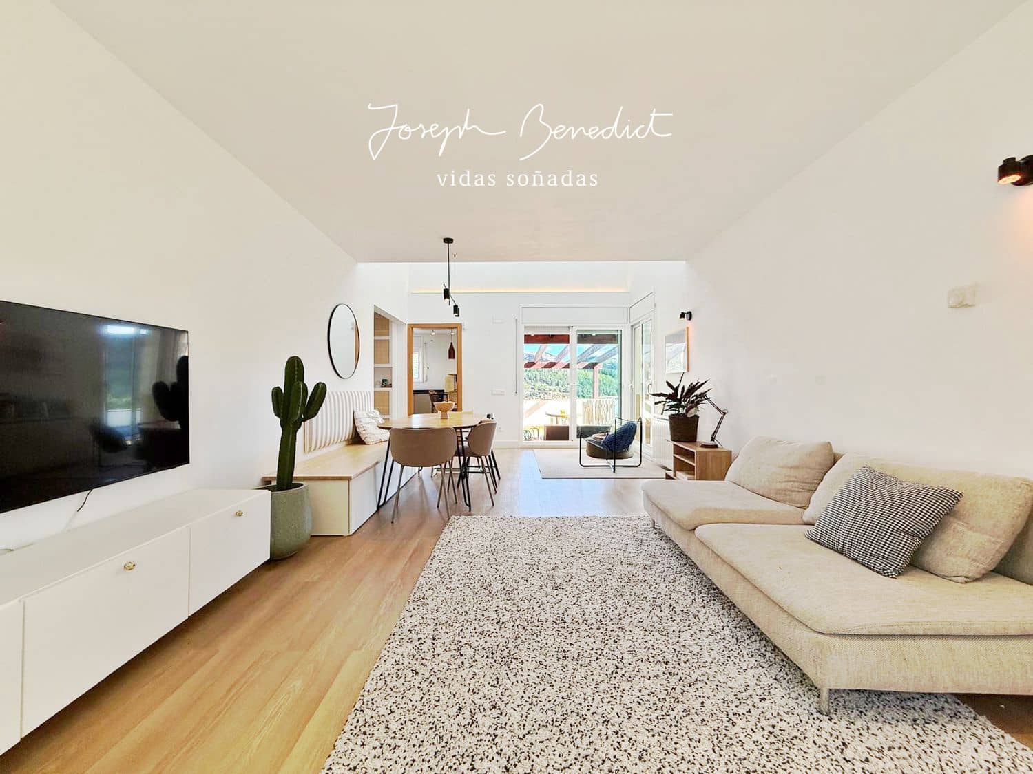 3 makuuhuone Huvila myytävänä paikassa Olivella mukana uima-altaan 
autotalli - 430 000 € (Ref: 9585409)