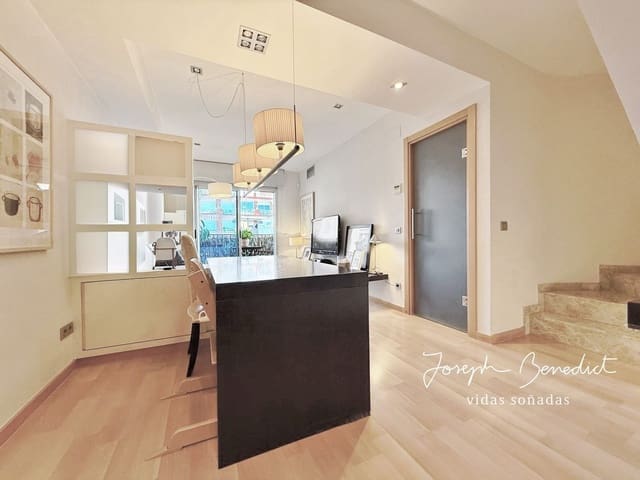 Apartamento de 3 habitaciones en Castelldefels en venta con garaje - 499.000 € (Ref: 9629647)