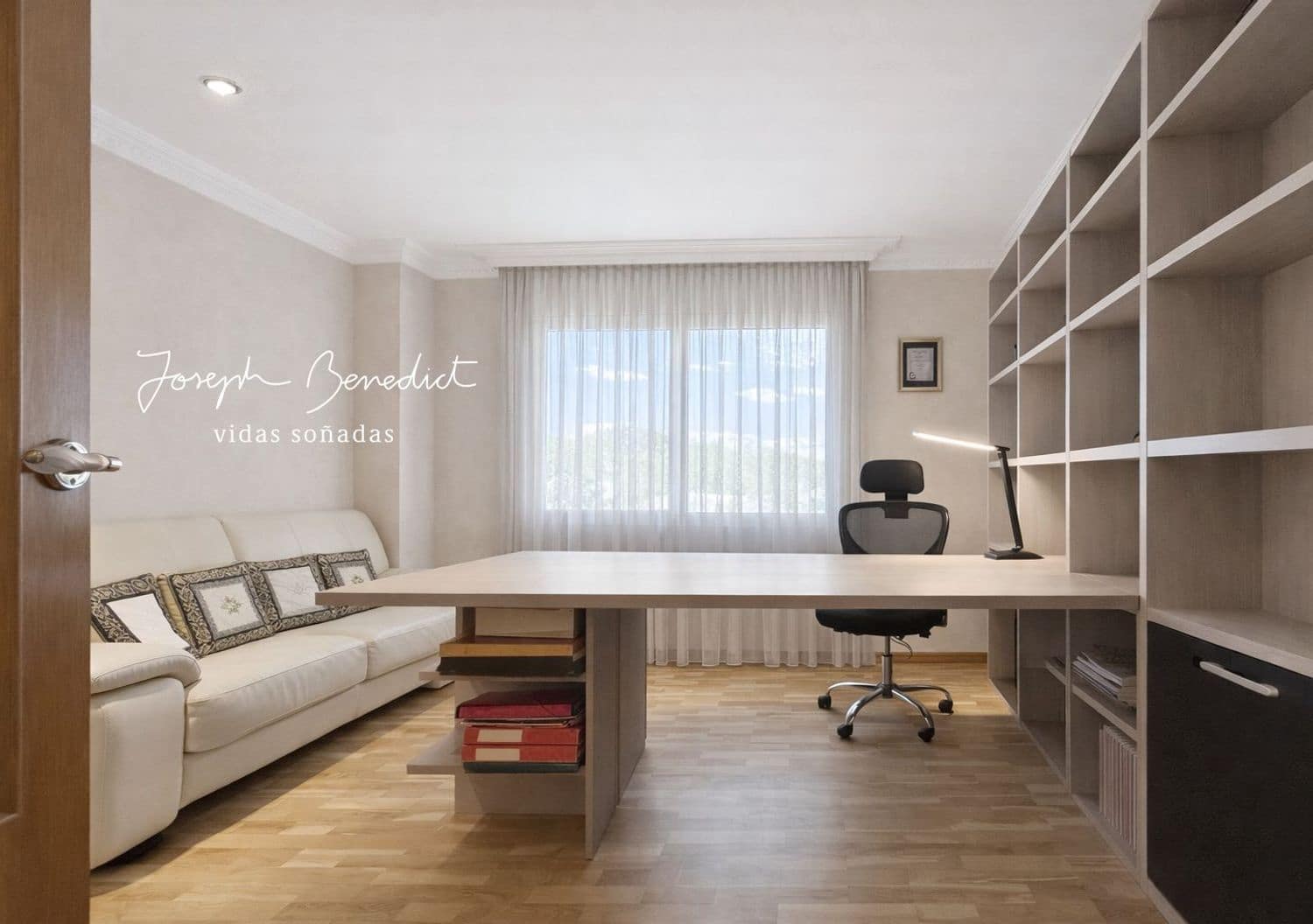 6 makuuhuone Huvila myytävänä paikassa Castelldefels mukana uima-altaan 
autotalli - 1 295 000 € (Ref: 9636196)