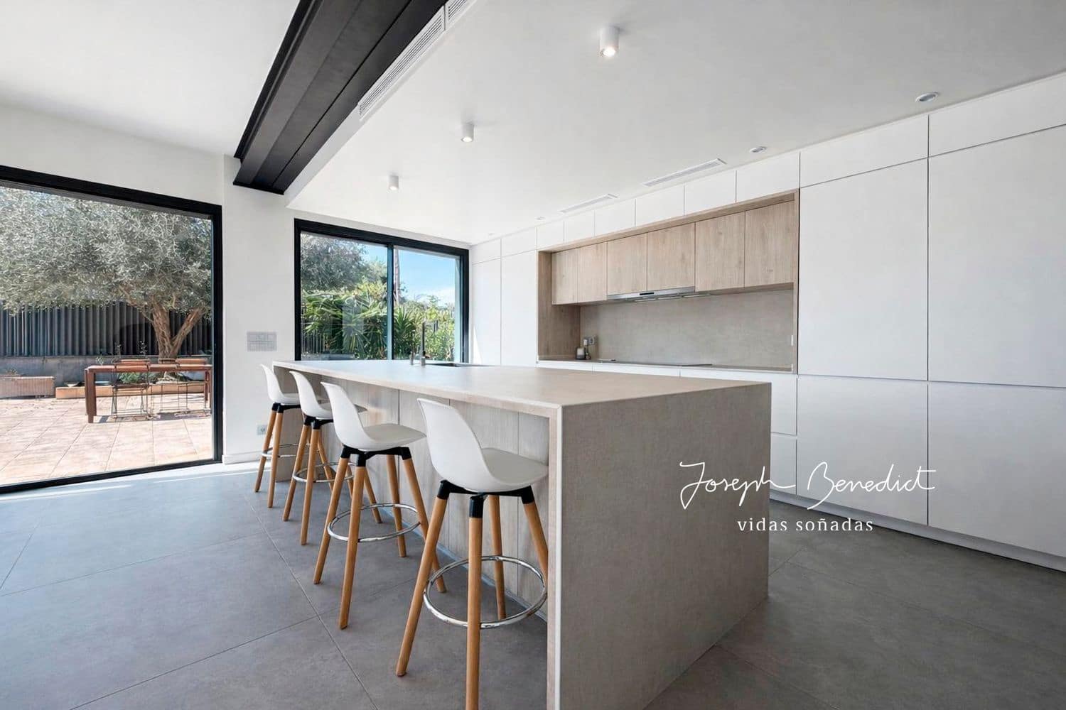 6 chambre Villa/Maison à vendre à Gava avec piscine garage - 1 500 000 € (Ref: 9643670)