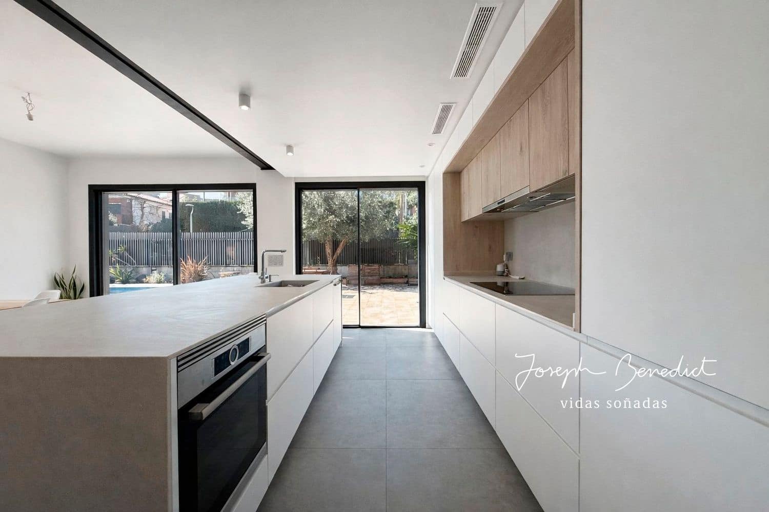 6 chambre Villa/Maison à vendre à Gava avec piscine garage - 1 500 000 € (Ref: 9643670)