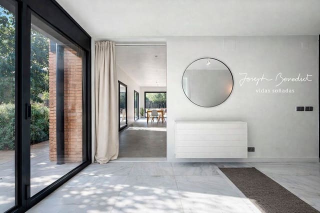 6 chambre Villa/Maison à vendre à Gavà avec piscine garage - 1 500 000 € (Ref: 9643670)