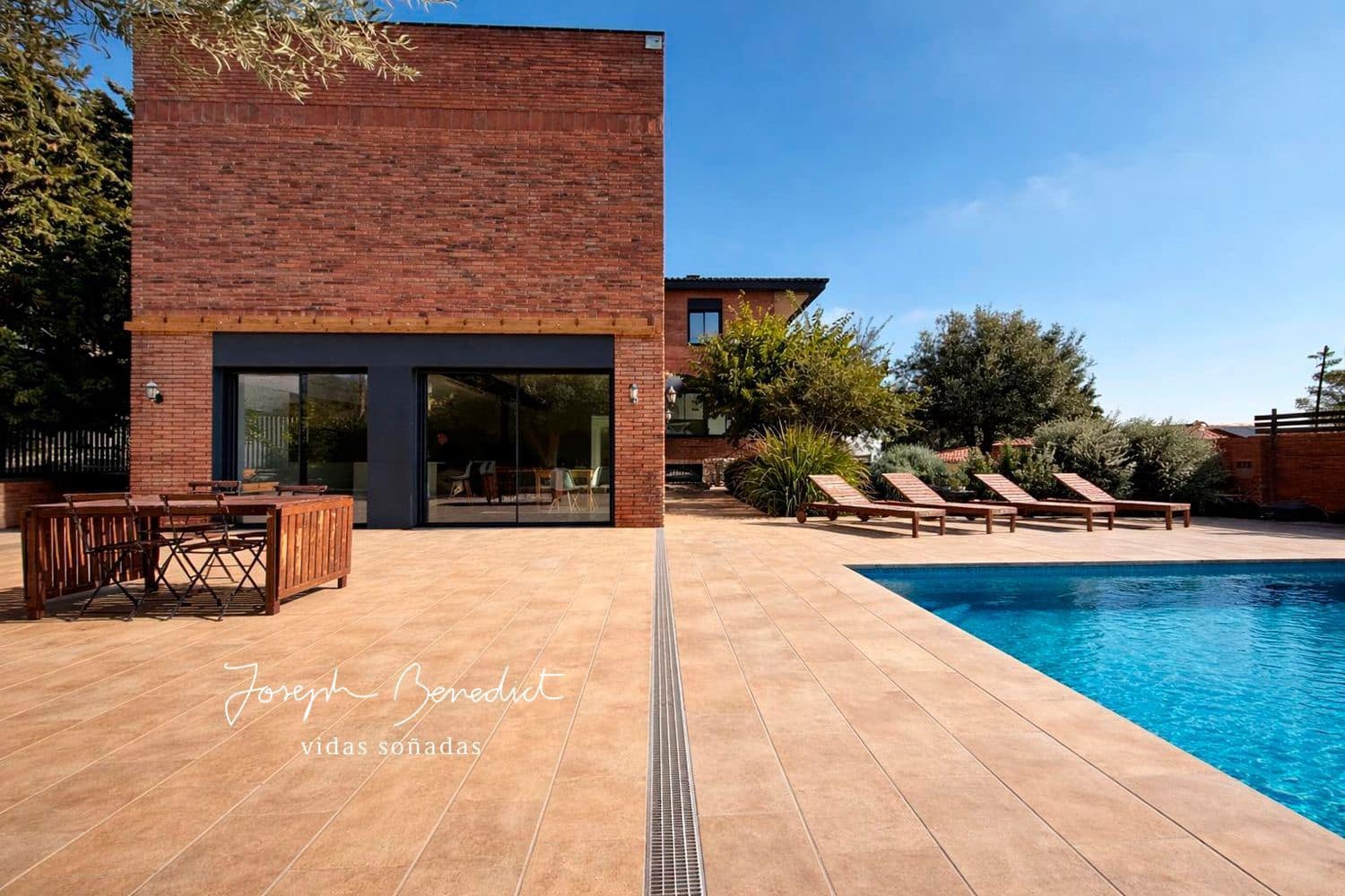 6 chambre Villa/Maison à vendre à Gava avec piscine garage - 1 500 000 € (Ref: 9643670)