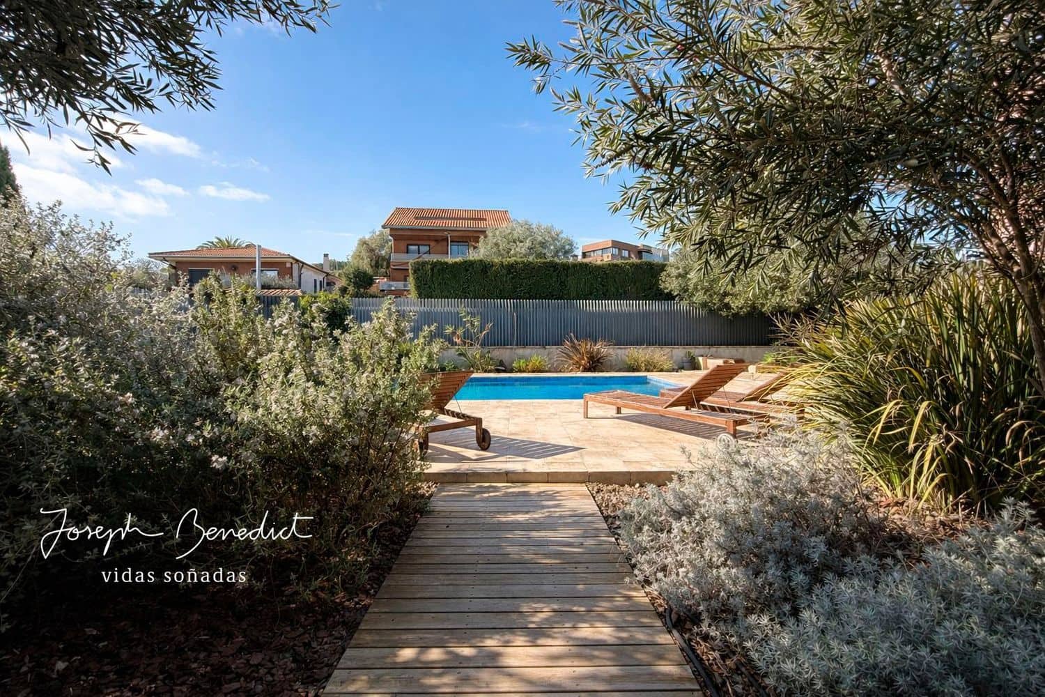 6 Zimmer Villa zu verkaufen in Gava mit Pool Garage - 1.500.000 € (Ref: 9643670)