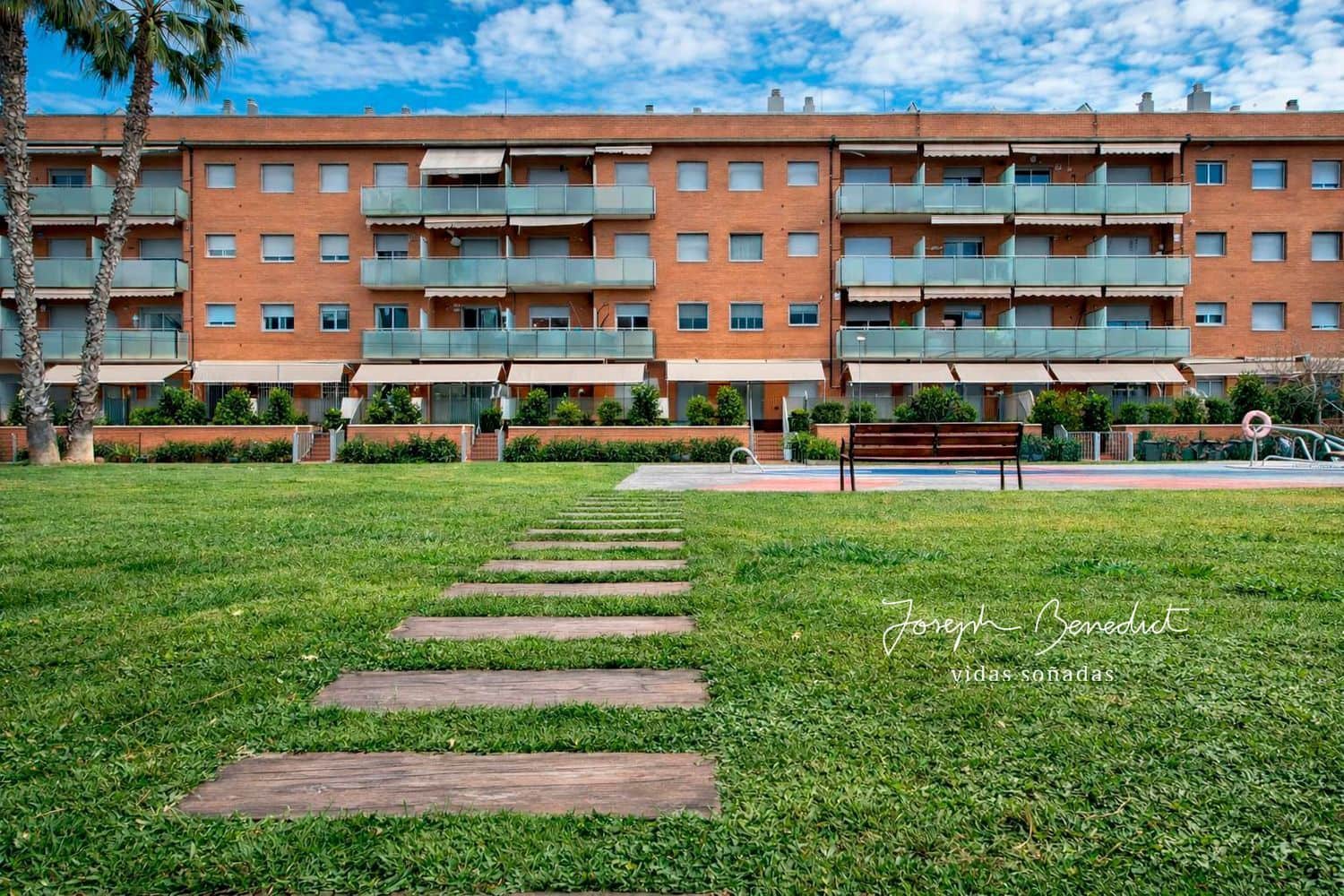 4 Zimmer Apartment zu verkaufen in Cubelles mit Pool Garage - 486.000 € (Ref: 9673733)