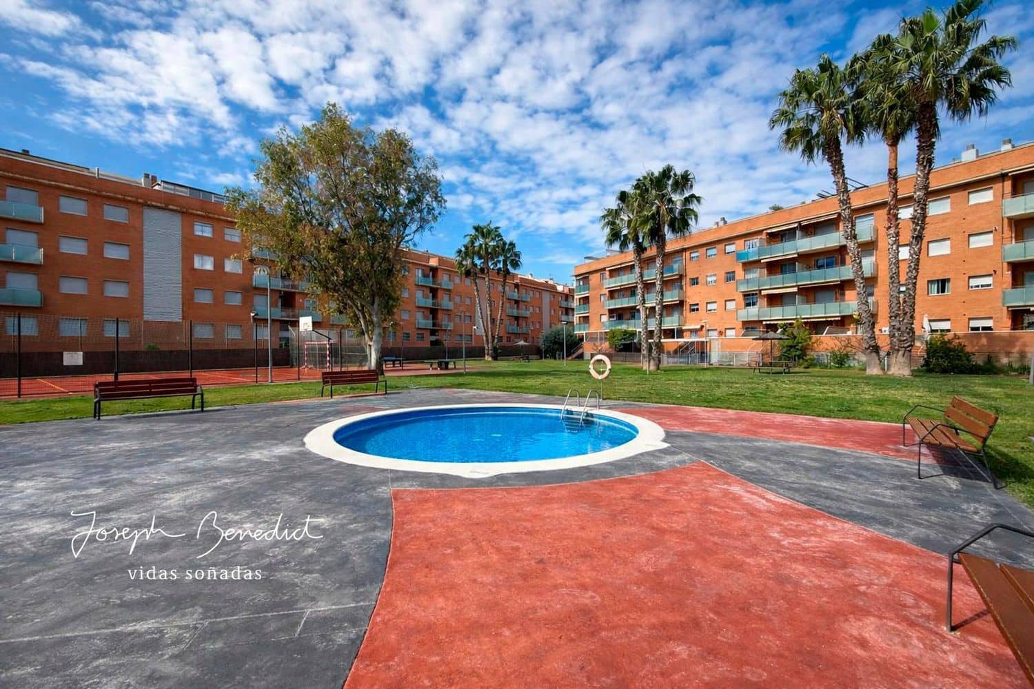 4 Zimmer Apartment zu verkaufen in Cubelles mit Pool Garage - 486.000 € (Ref: 9673733)